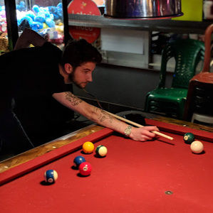 Meet your Posher, Cameron